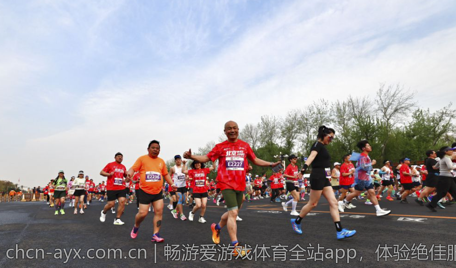 畅游爱游戏体育全站app，体验绝佳服务